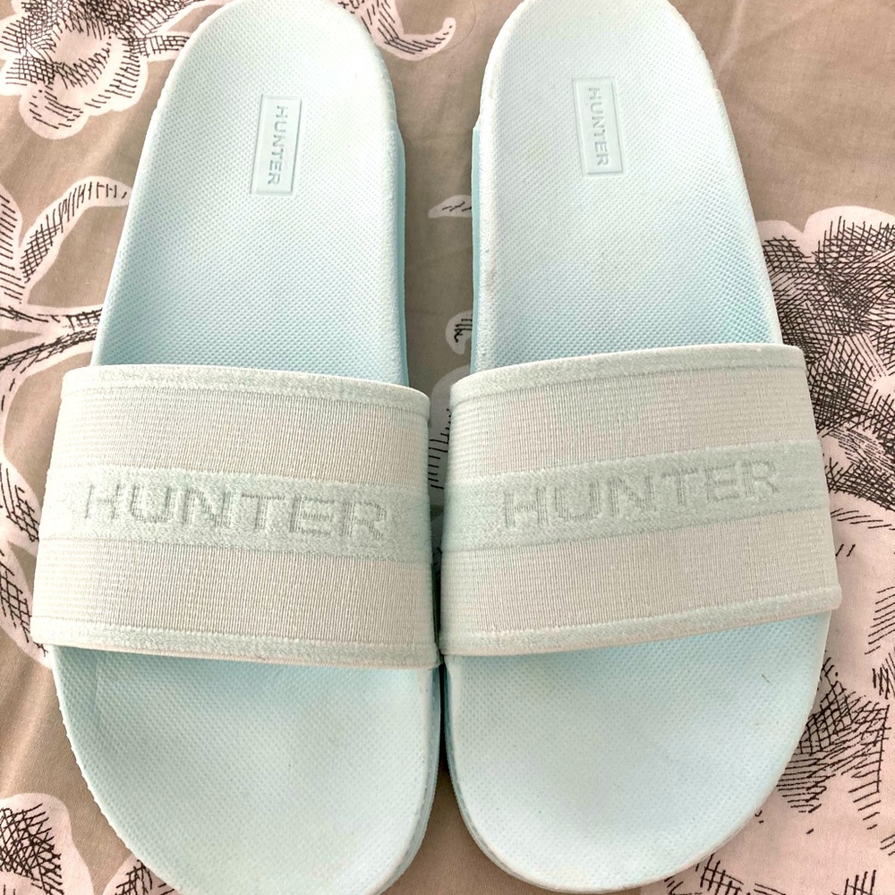 Hunter Elastic Slides